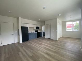 4537 SE 122nd Ave #201, Portland, OR 97236