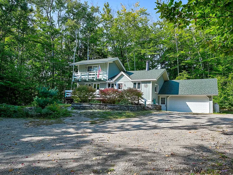 186 Ledgewood Rd — Photo 2