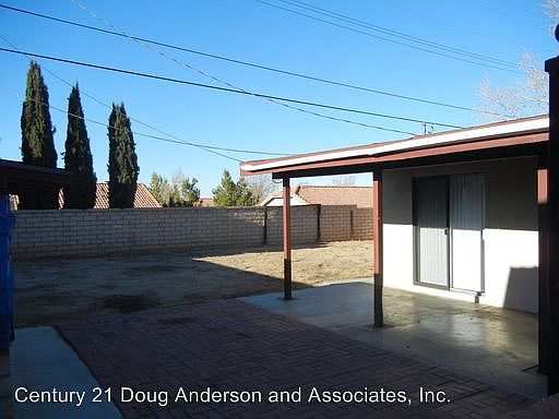 5th image of 38933 Foxholm Dr