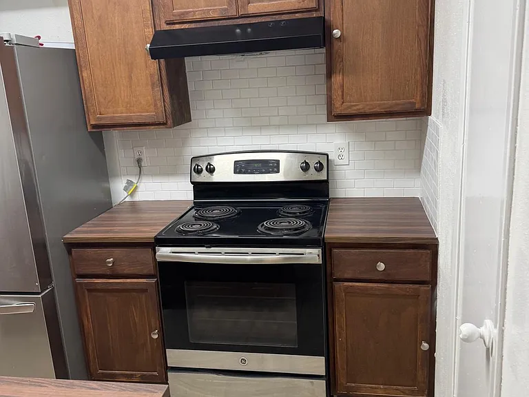 8201 Richmond Ave #13 — Photo 4