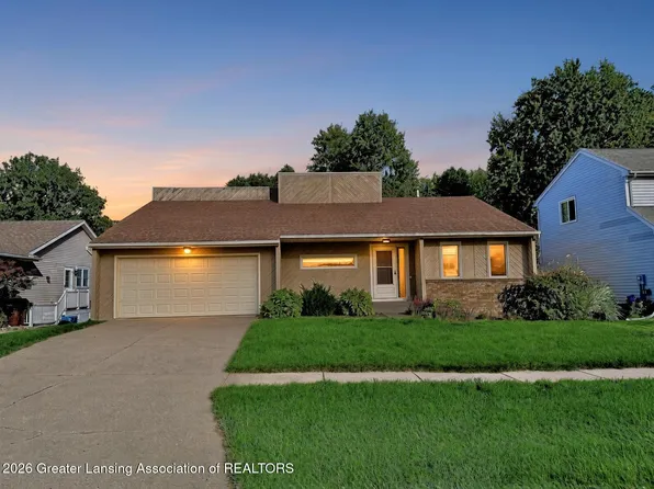2352 Graystone Dr, Okemos, MI 48864
