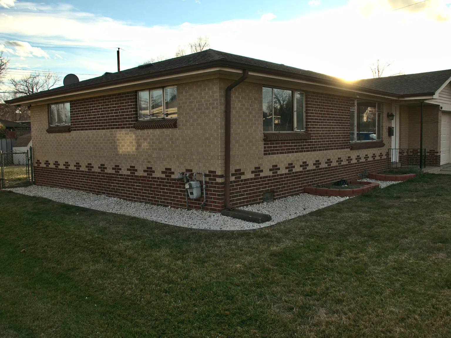 5002 W Mexico Ave — Photo 2
