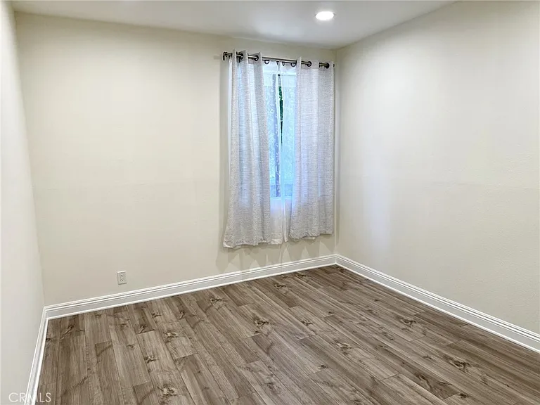 1630 S Bentley Ave #103 — Photo 19