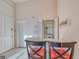 1604 Park Ave APT 4, Baltimore, MD 21217