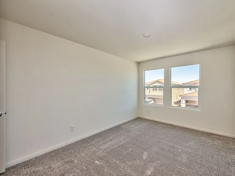 10167 Glowing Amber St — Photo 11