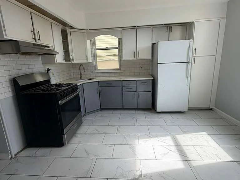 295 Old Bergen Rd #1AA — Photo 1