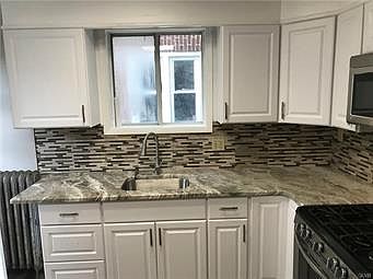 2nd image of 229 N Saint George St