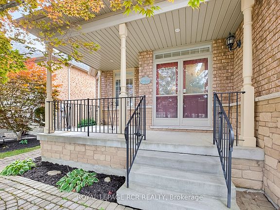 2nd image of 20 Kirkwood Cres