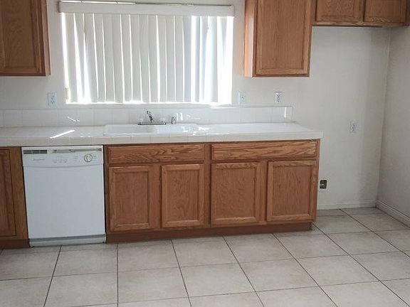 5th image of 9903 Valencia Dr