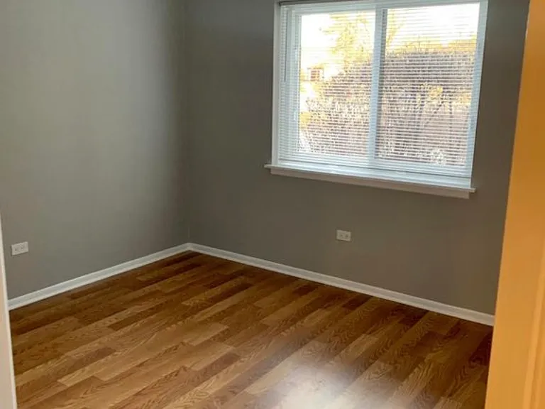 1112 Castilian Ct #C109 — Photo 8