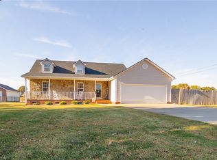 100 Springside Cir, Anderson, SC 29625