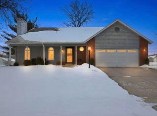 3035 Cherokee Run, New Haven, IN 46774