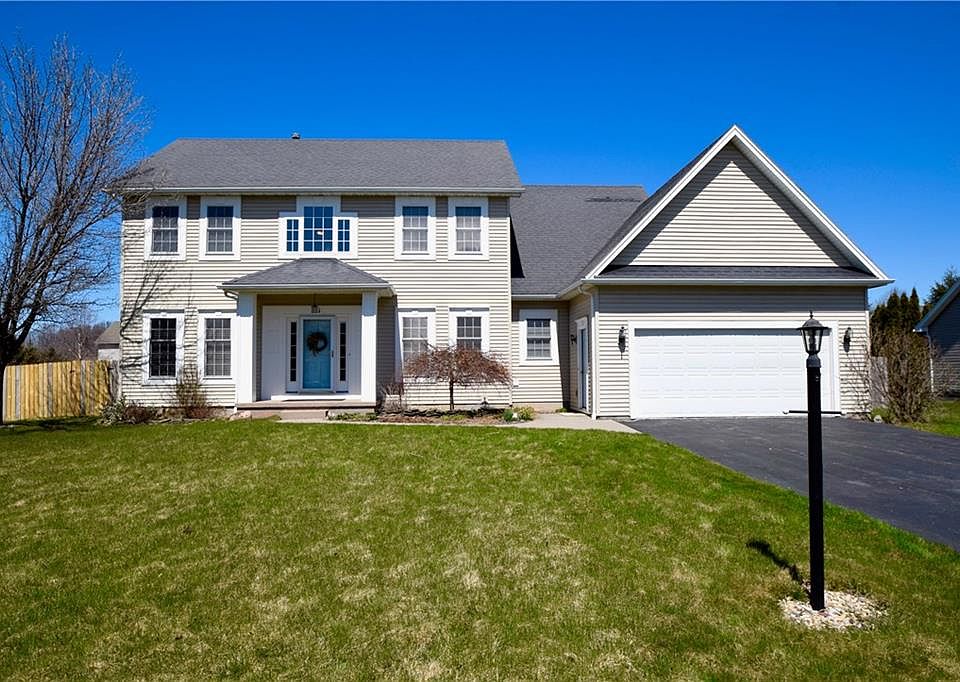 1st image of 41 Terrace Hill Dr
