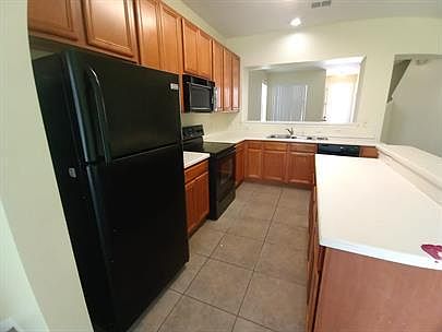 3rd image of 5514 Paradise Cay Cir #1-14383951
