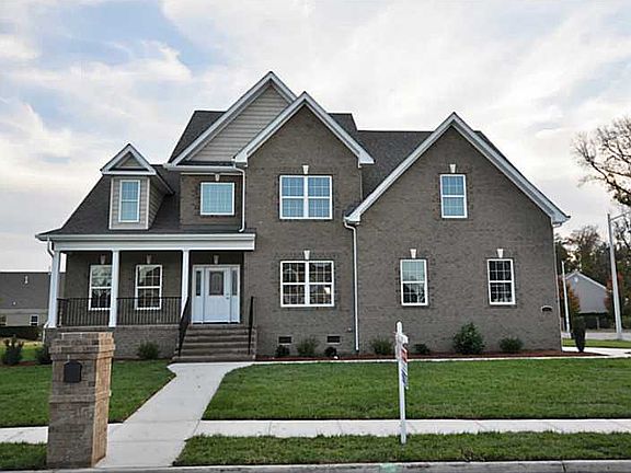 4th image of 1372 Simon Dr