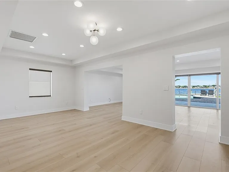 24 Adalia Ave — Photo 12