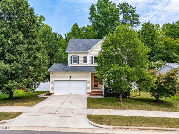 305 Chapel Valley Ln, Apex, NC 27502