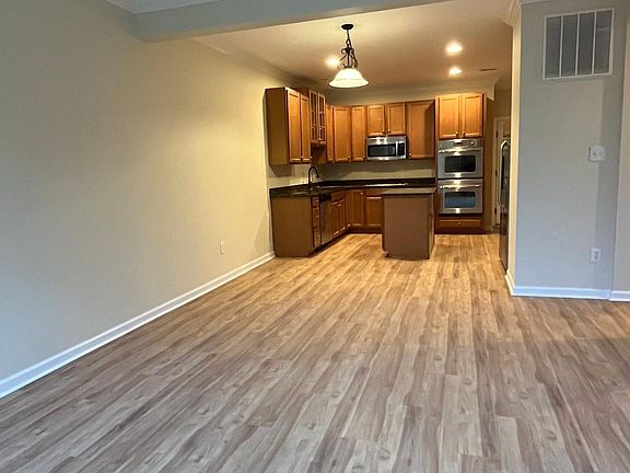 Kitchen (from family room view)