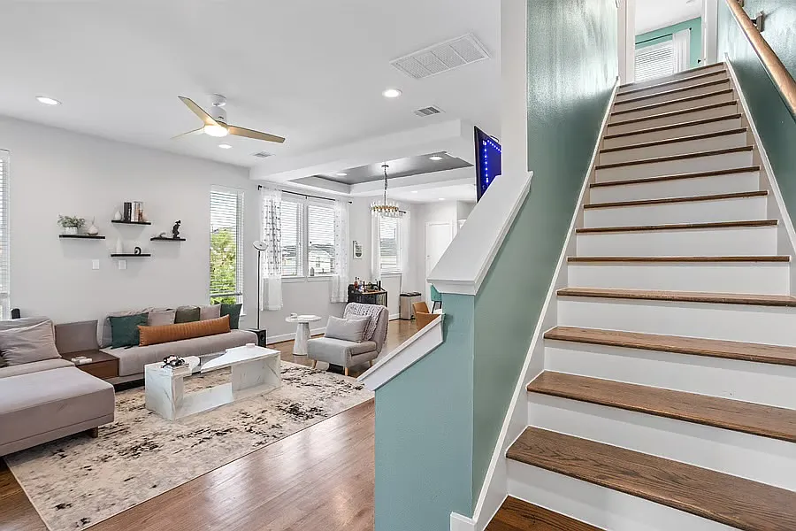 3 bed, 3.5 bath, 1898 sqft, $3,500 — Photo 1