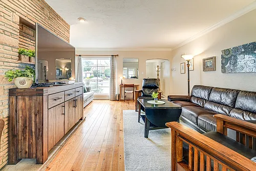 510 S Murphy Ave #ID1308096P Photo 1