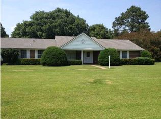 11562 Fairway Dr, Irvington, AL 36544