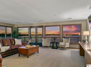 709 Pier 3, Lincoln, NE 68528