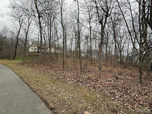 4th image of 2304 Brister Hill Dr