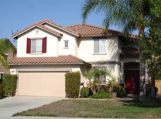 8622 Farmhouse Ln, Riverside, CA 92508