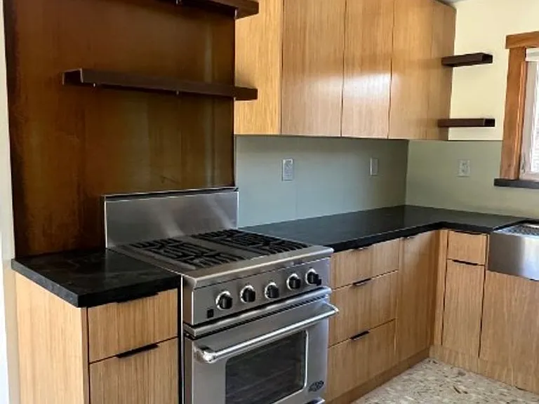 1695 Lilac Ln #B — Photo 27