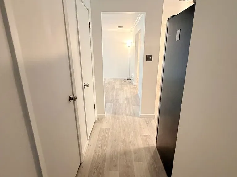 166 Marcia Dr — Photo 9