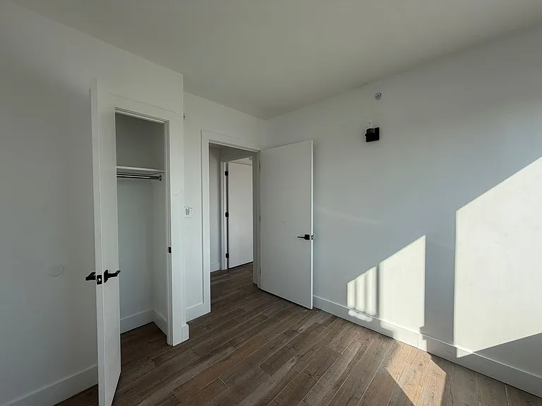 354 E 194th St #7A — Photo 7