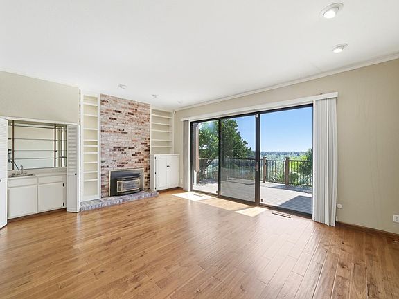 4th image of 8728 Bluff Ln