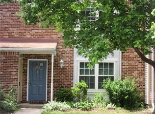 252 Liberty Bell Ct, North Brunswick, NJ 08902