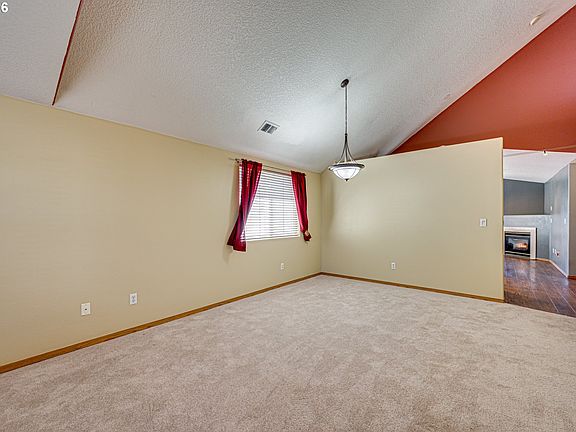 5th image of 2120 NE 77th Ave