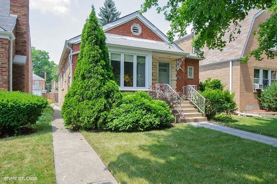 1st image of 6138 N Keeler Ave