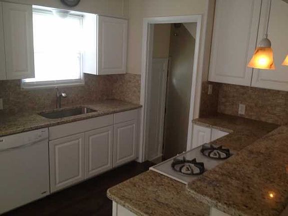 2nd image of 494 W Chesterfield Ave