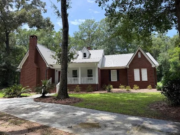 1870 Oakdale Rd SE, Cairo, GA 39828