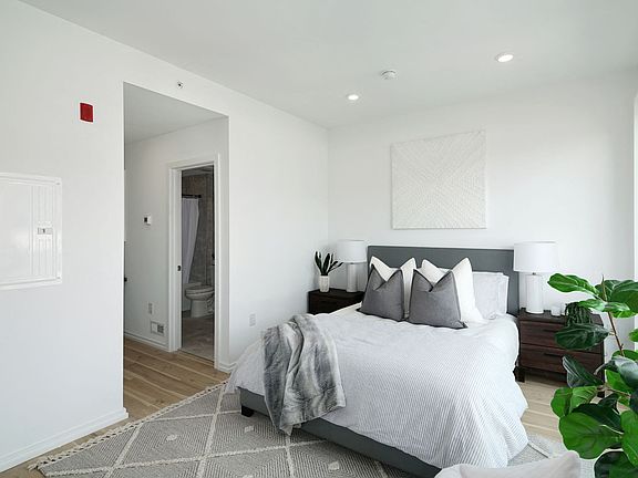 4th image of 456 N 5th St #3