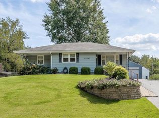 11517 Burton St, Sugar Creek, MO 64054