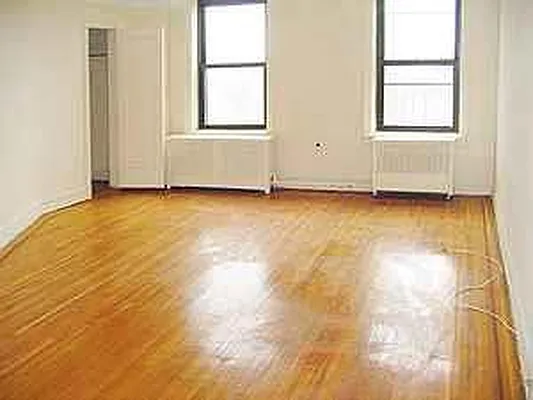 Sold by NMRE | media 15