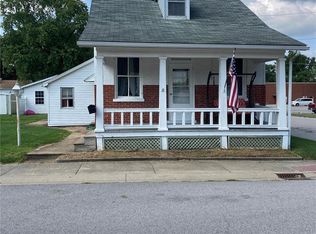 1 W Green St, Mascoutah, IL