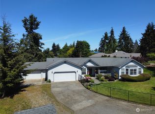 320 Williamson Rd, Sequim, WA 98382