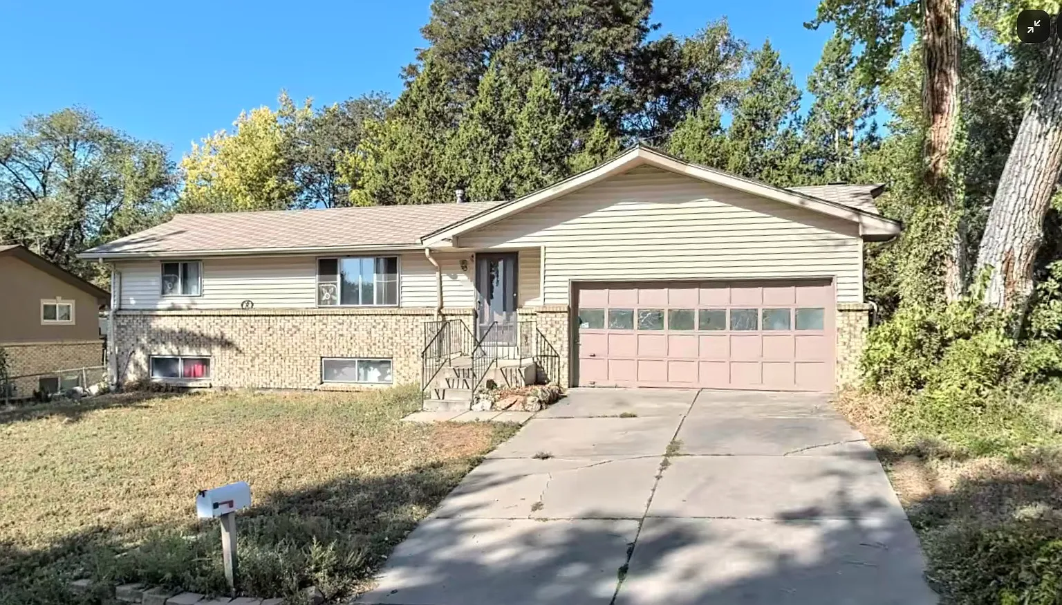 4 bed, 2356 sqft, $2,999 — Photo 1