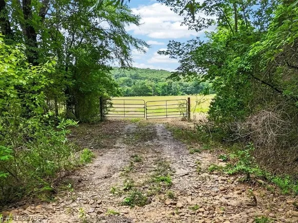 Old Wister Hwy, Poteau, OK 74953