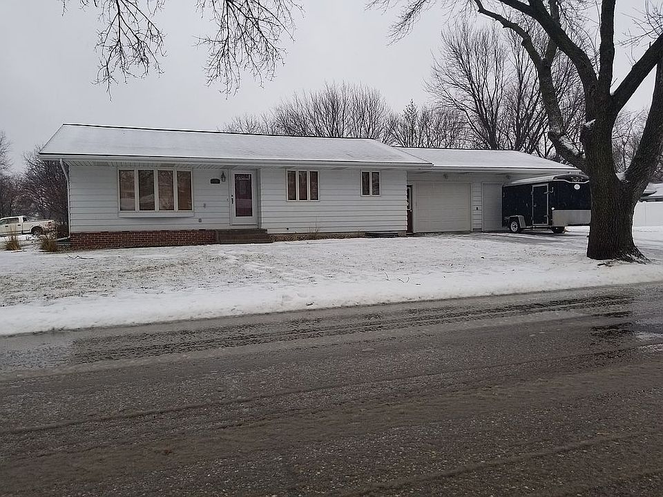 1st image of 901 Cheryl Ave