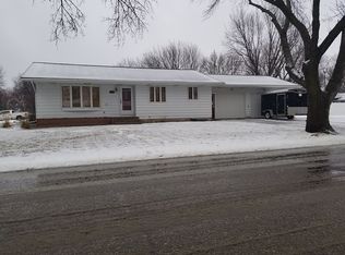 901 Cheryl Ave, Marshall, MN 56258