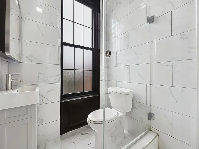 329 Decatur St #1R — Photo 22