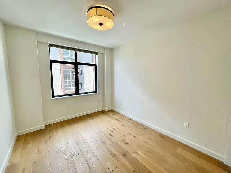 580 Hayes St #306 — Photo 13