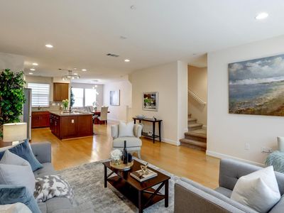 1891 McCandless Dr, Milpitas, CA, 95035
