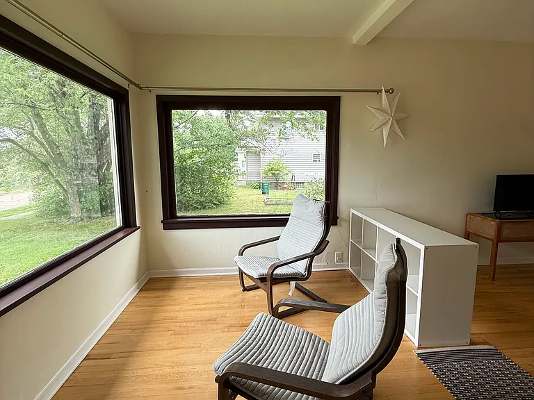 109 Lakeview Blvd — Photo 4